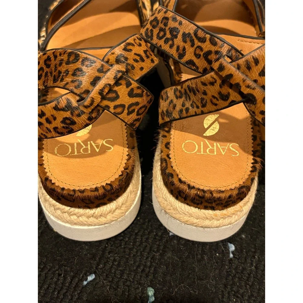 Sarto by Franco Sarto Calvin Leopard Tiger Print Calf Hair Platform Sandals 8M
